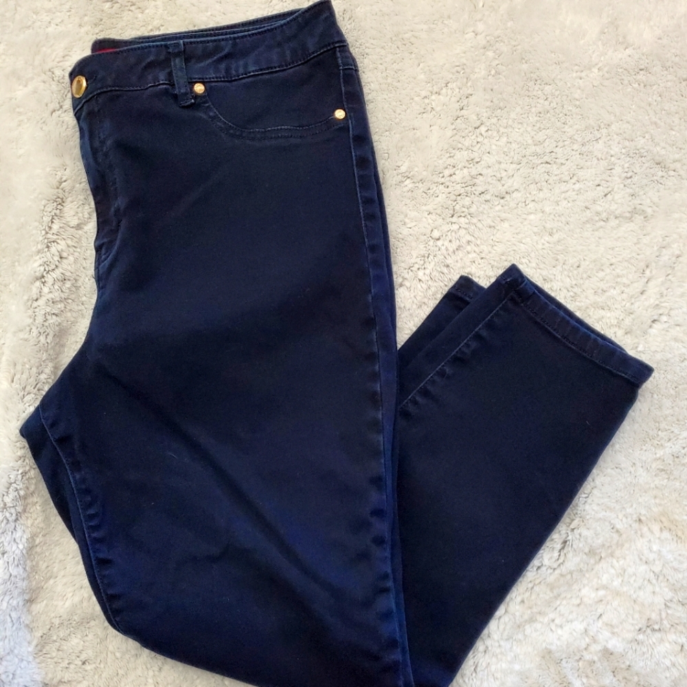 Jennifer Lopez Super Skinny Blue Jeans
